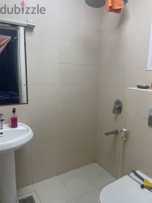 Sharing flat, Room with attached toilet for rent 3