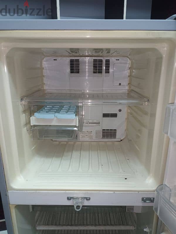 Sharp fridge for sale 3