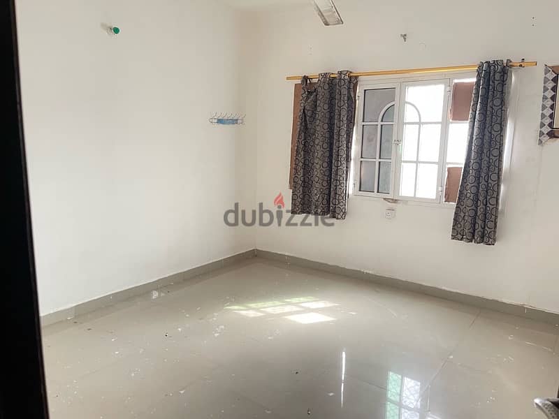 flat for rent in barka 0