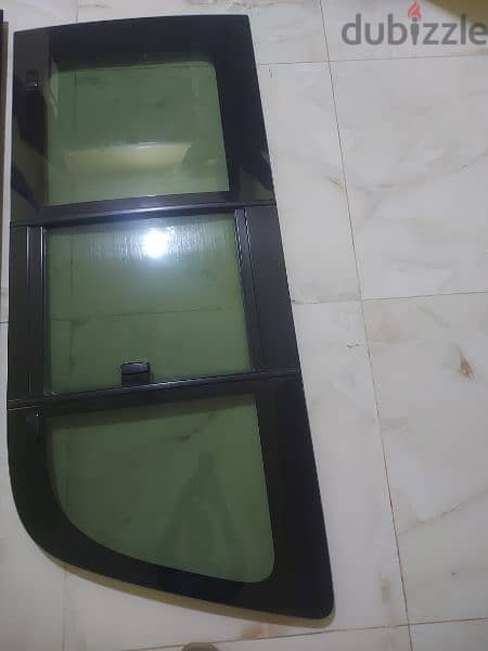 Toyota Hiac Total Glass Available 1