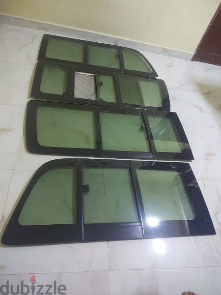 Toyota Hiac Total Glass Available 5