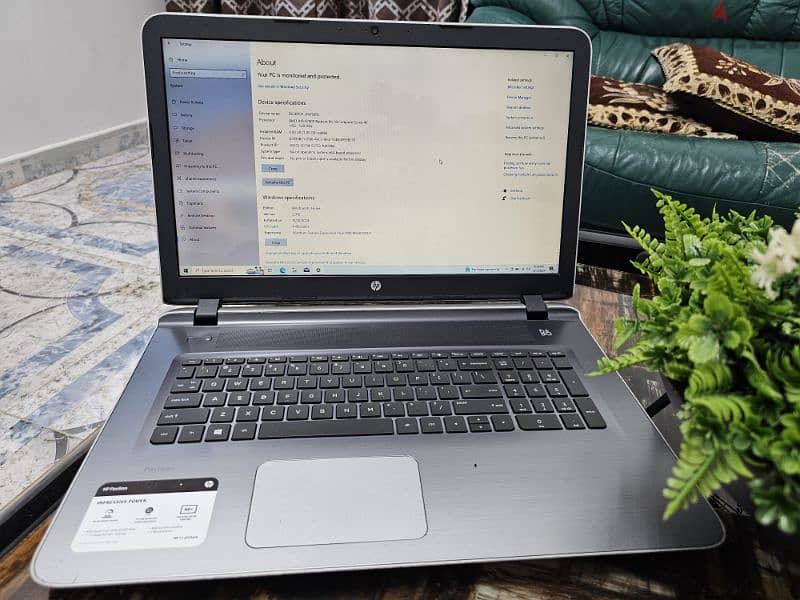 hp pavilion 17.3" 6