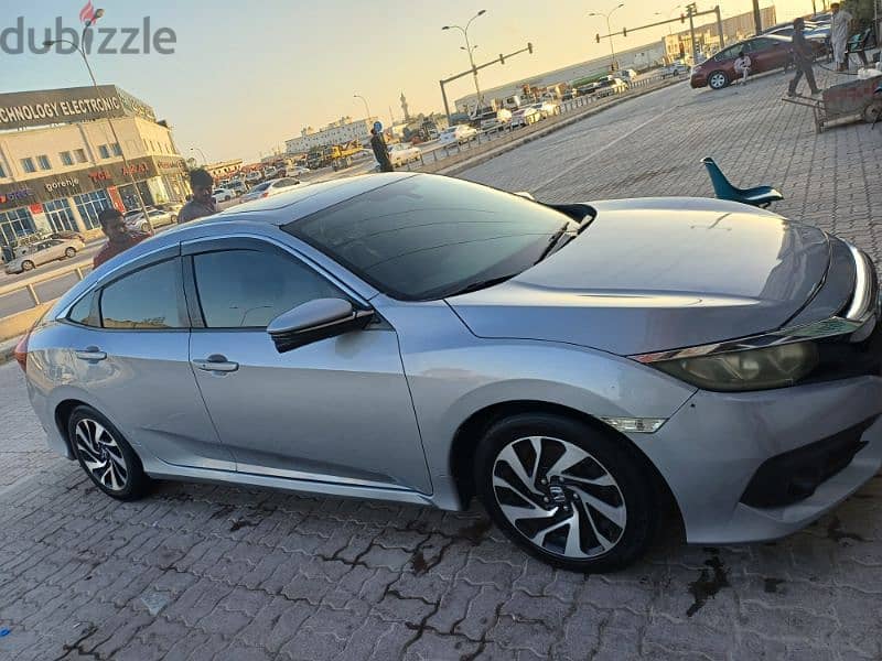 Honda Civic 2017 12