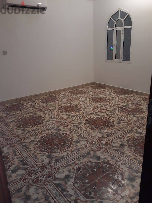 2 bhk flat for rent in al khuwair near zaker moll lu lu 4