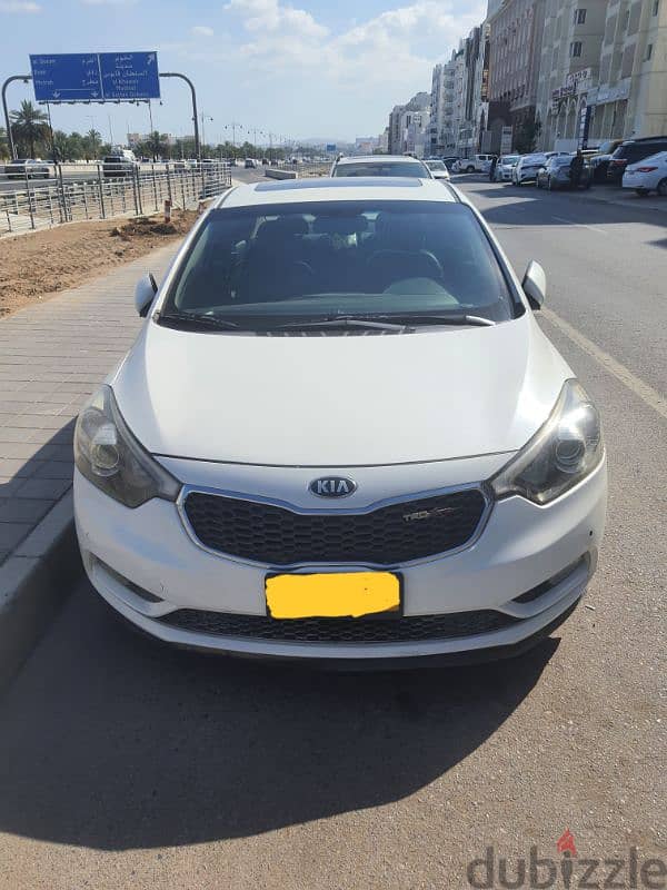 GCC Oman Kia Cerato 2016 SX _ full option number 1 _pearl color 6