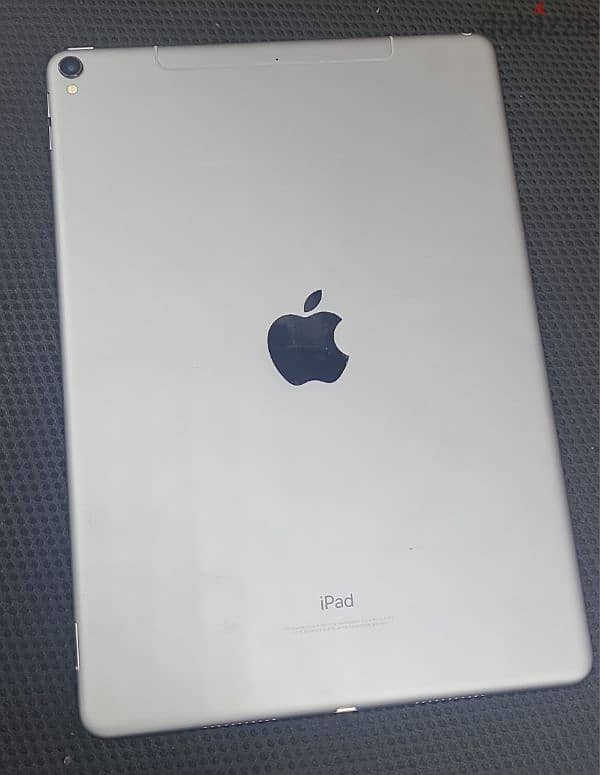 APPLE IPAD PRO 9.7 INCHES 128GB WIFI + SIM Slot ONLY 44 OMR 5