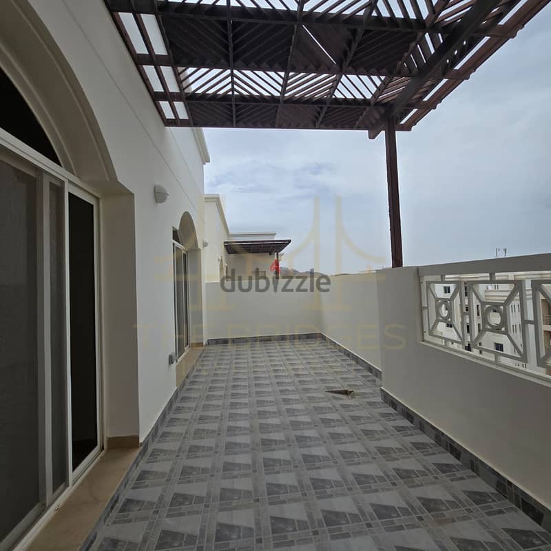 This multi-storey villa is located in the heart of qurm 5