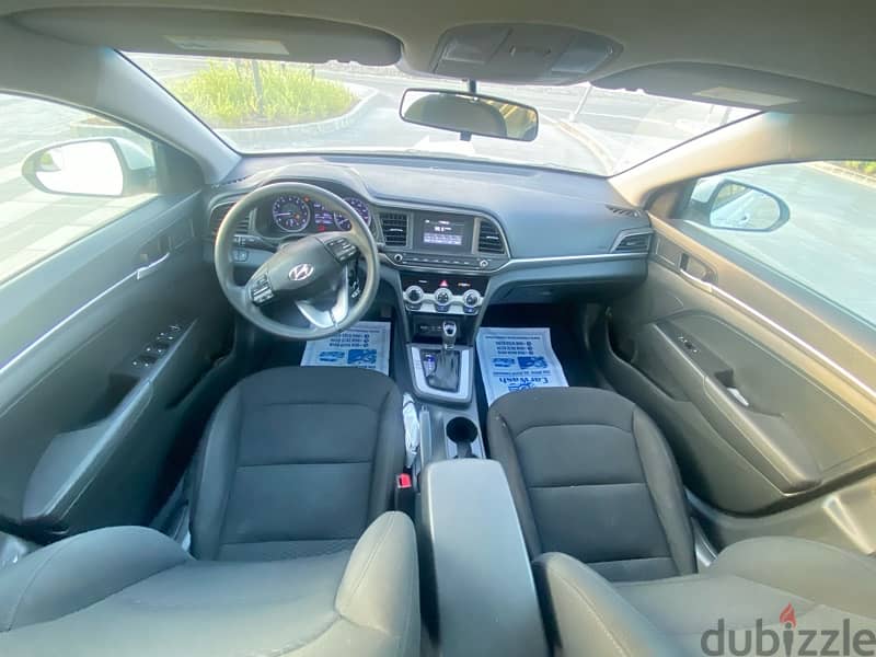 Hyundai Elantra 2019 6