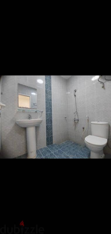 2BHK semi furnished flat for rent near sultan center 6