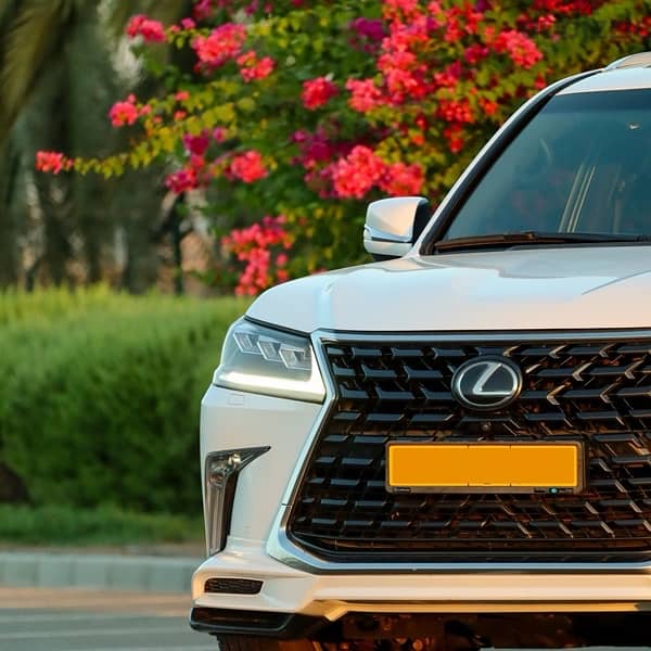 Lexus LX-Series 2021 1