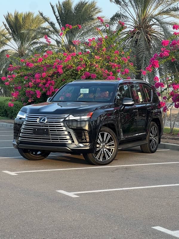 Lexus LX-Series 2024 1