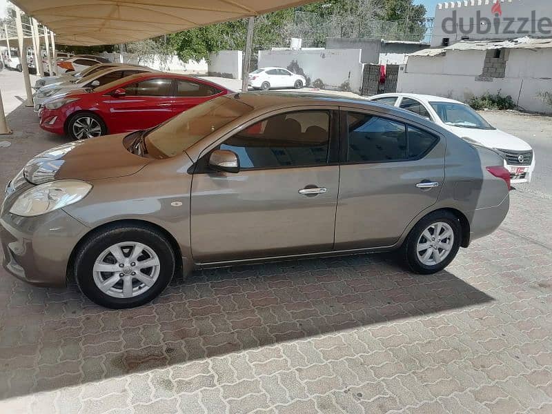 Nissan Sunny 2013 3