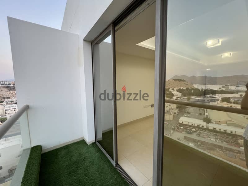 3 Bedroom Penthouse Apartment for Sale in Qurum 16