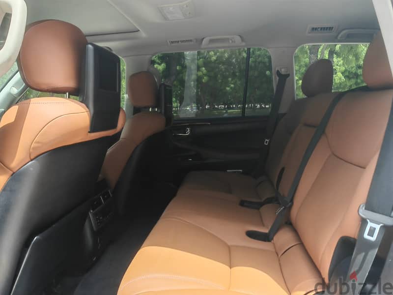 Lexus LX 570 2015 7