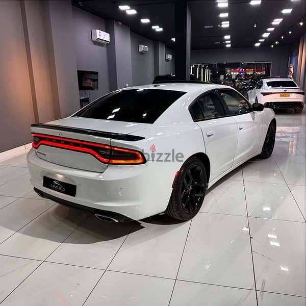 Dodge Charger 2021 1