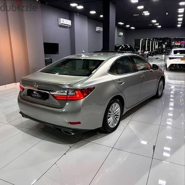 Lexus ES 350 2018 3