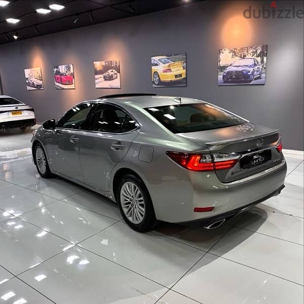 Lexus ES 350 2018 4