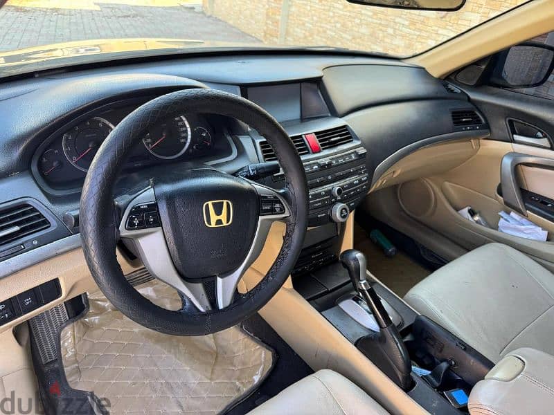 Honda Accord 2009 4