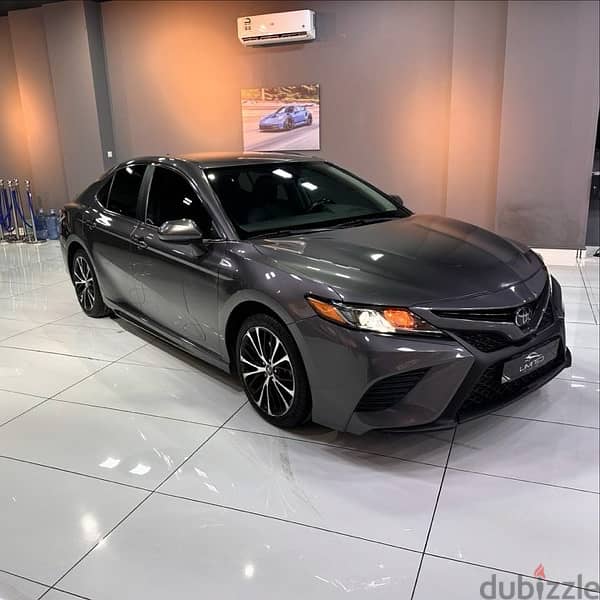 Toyota Camry 2019 3