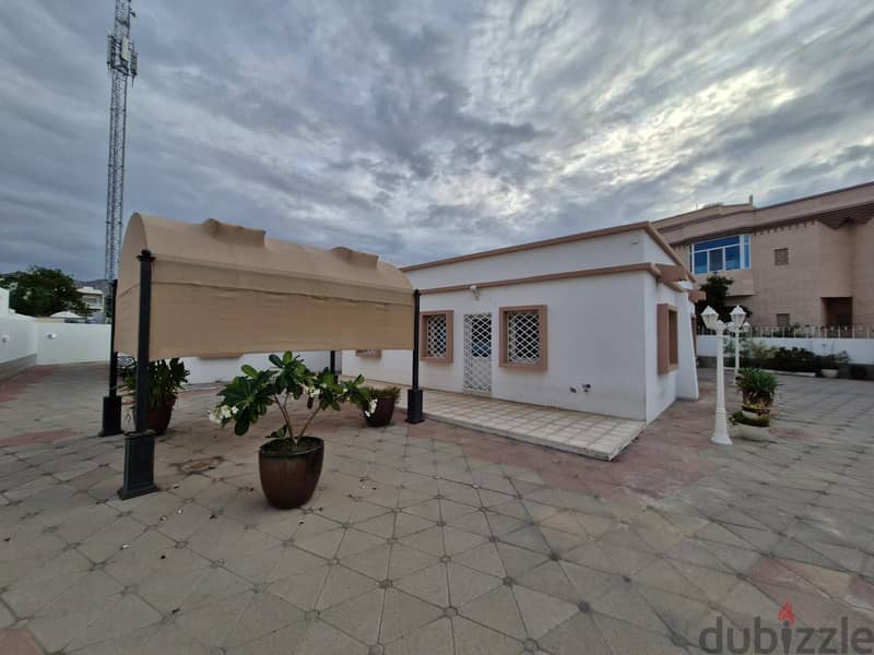 2 + 1 Villa in Madinat Sultan Qaboos – Opposite British School Muscat 1