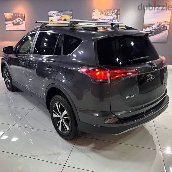 Toyota Rav 4 2018 1