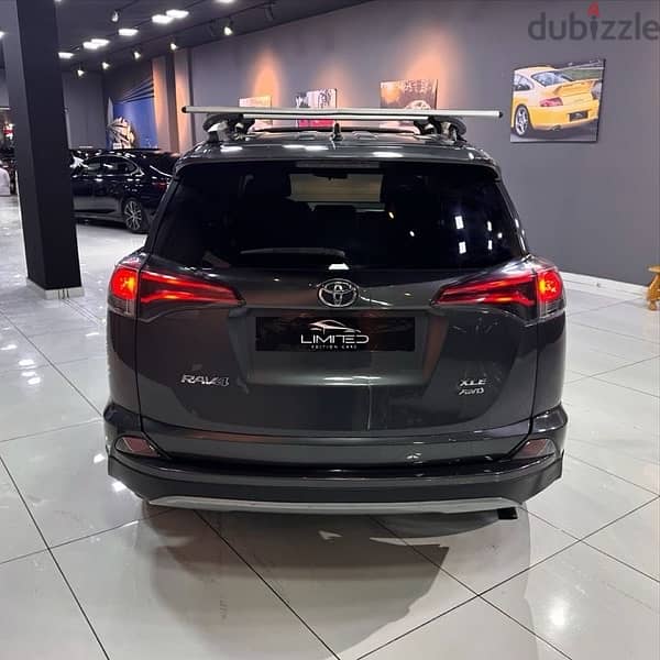 Toyota Rav 4 2018 4