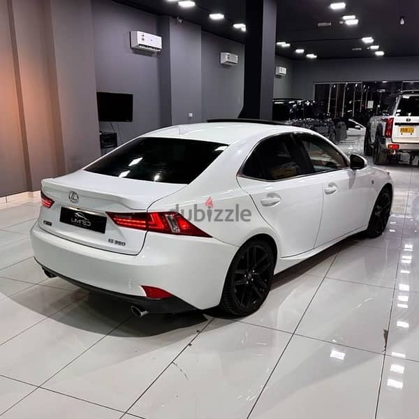 Lexus IS 350 2016 1