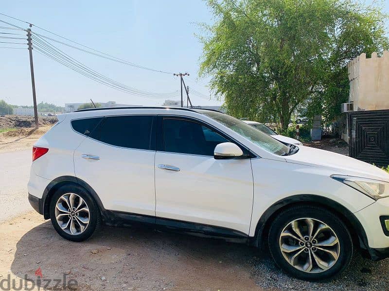 Hyundai Santa Fe 2015 1