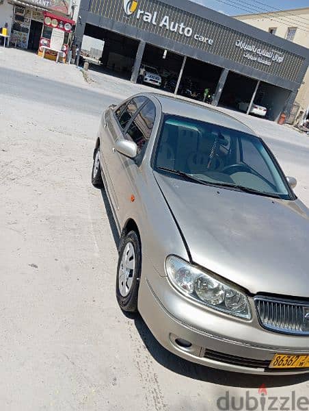 Nissan Sunny 2010 1