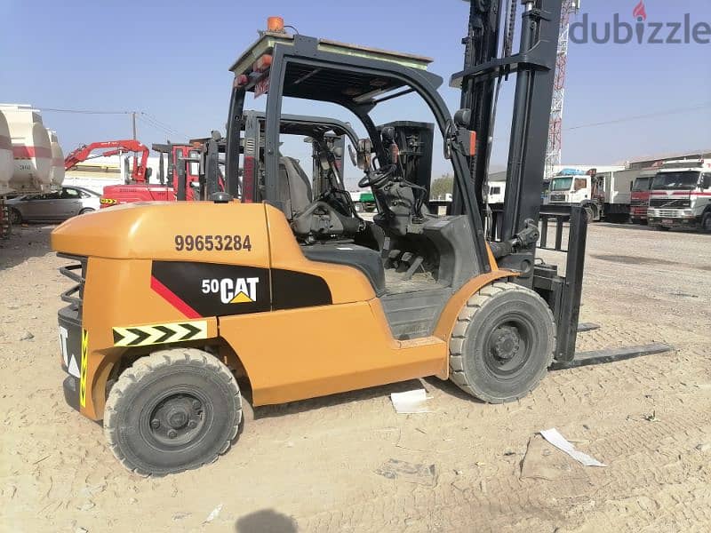 FORKLIFTS FOR RENT 5