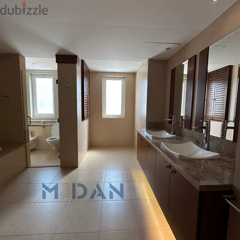 AL QURUM | SPACIOUS 4+2 BR COMPOUND VILLA 7