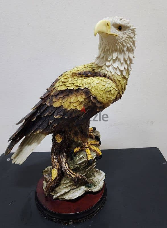 Eagle Statue 1