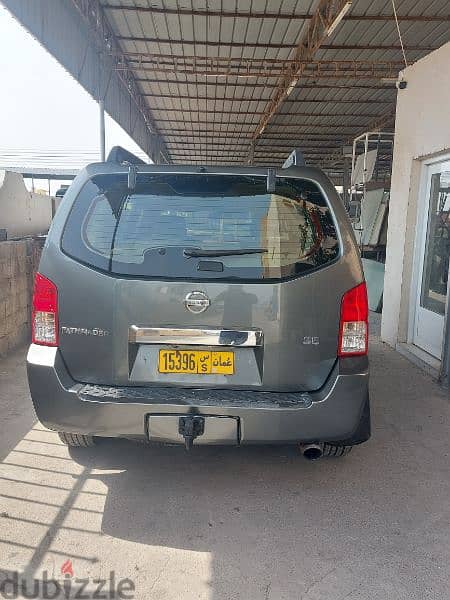 Nissan Pathfinder 2007 1