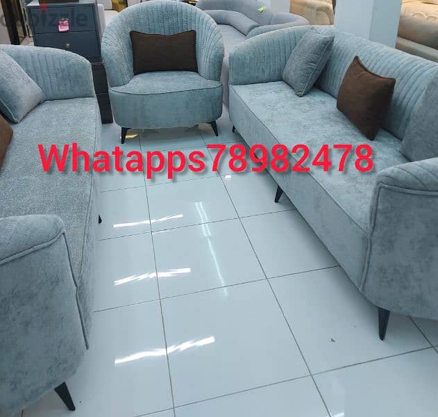 New sofa 8th seater avaliable 6