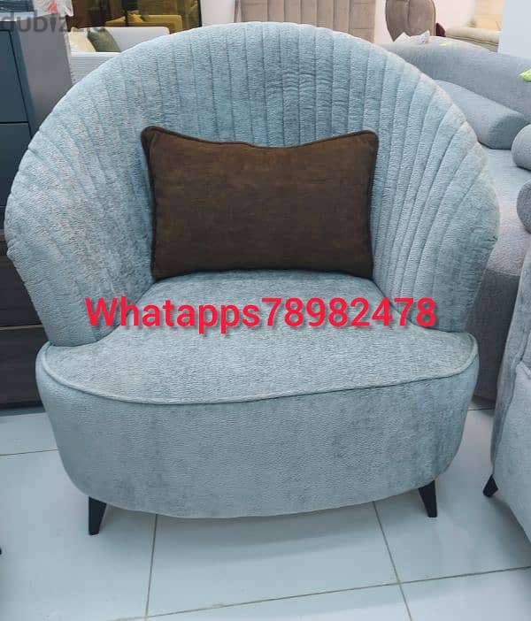 New sofa 8th seater avaliable 8