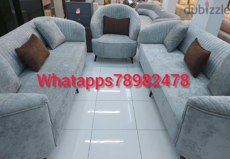 new sofa 8th seater Available 0