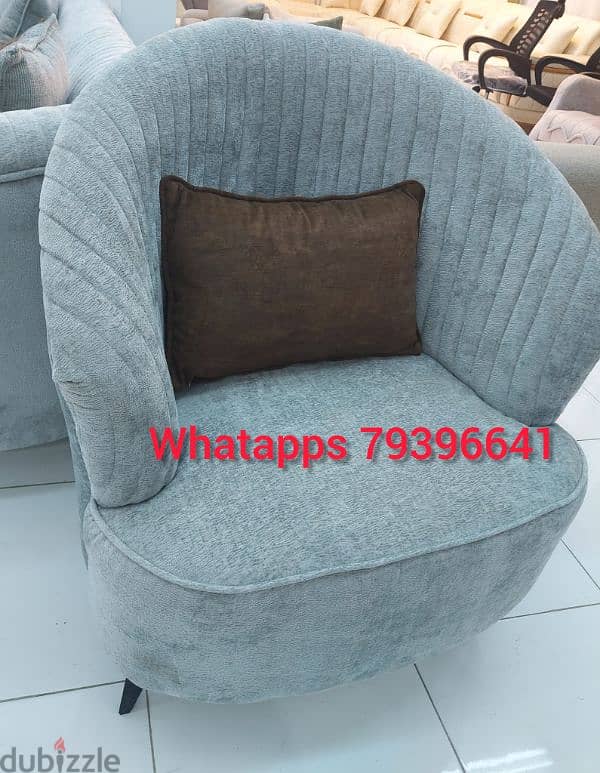 new sofa 8th seater Available 2