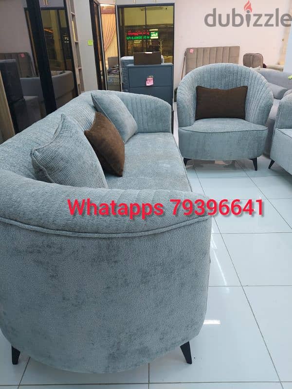 new sofa 8th seater Available 5