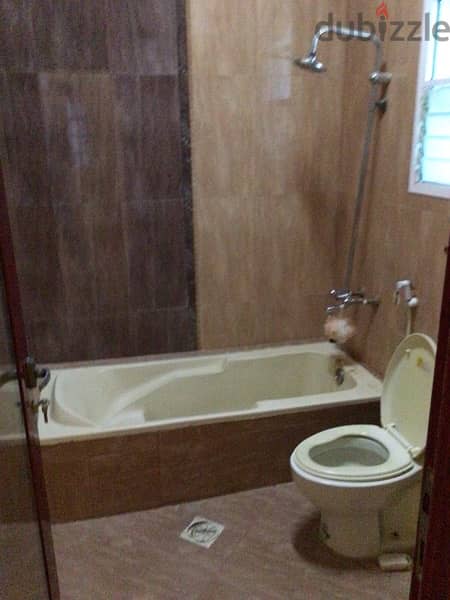 2 bhk flat for rent with 3 toilets & dinning near wadi kabir school jr 1