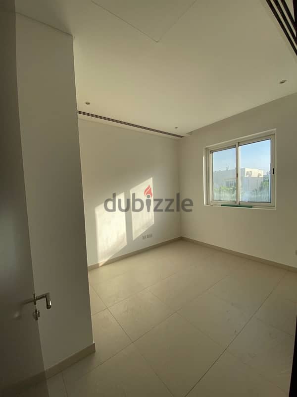 Villa for rent in Al Mouj - 4 bedrooms 9