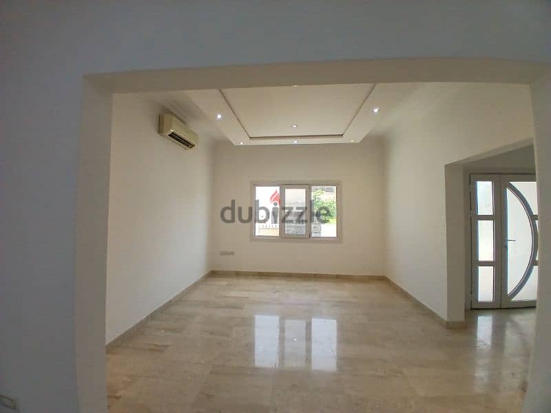 Vila for rent 13