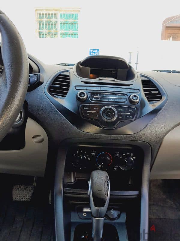 Ford Figo 2017 7