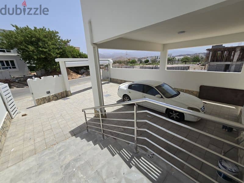 brand new villa in Ansab near the round about and Mac 19