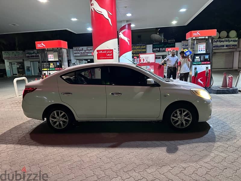 Nissan Sunny 2014 9