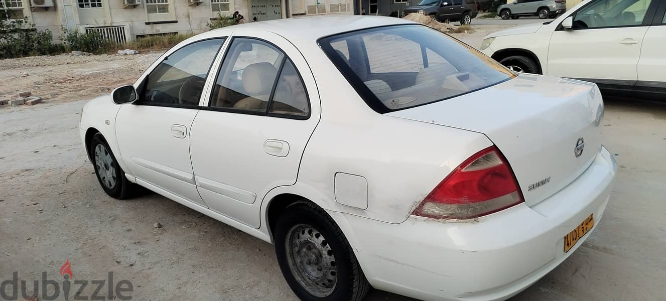 نيسان صني 2010 Nissan sunny 4