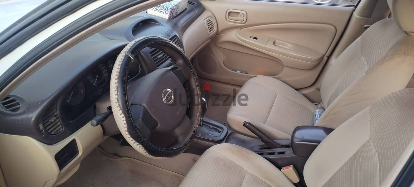 نيسان صني 2010 Nissan sunny 5