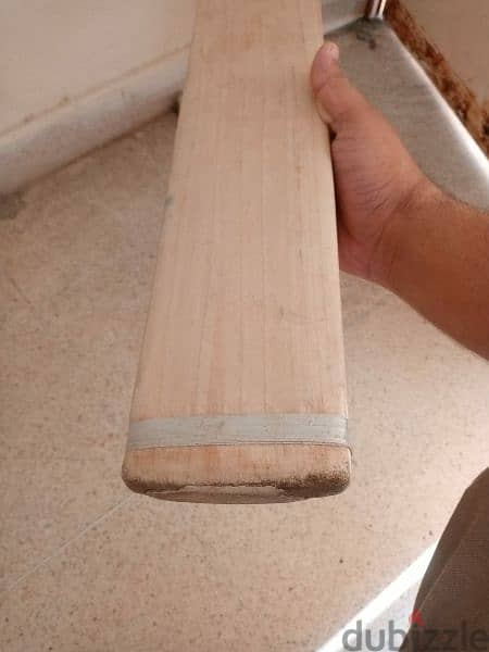 circket Bat MB Malik orignal new condition avaibale for sell 0