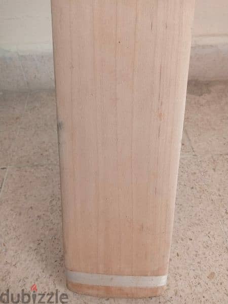 circket Bat MB Malik orignal new condition avaibale for sell 1