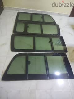 Toyota Hiac Total Side Glass 0