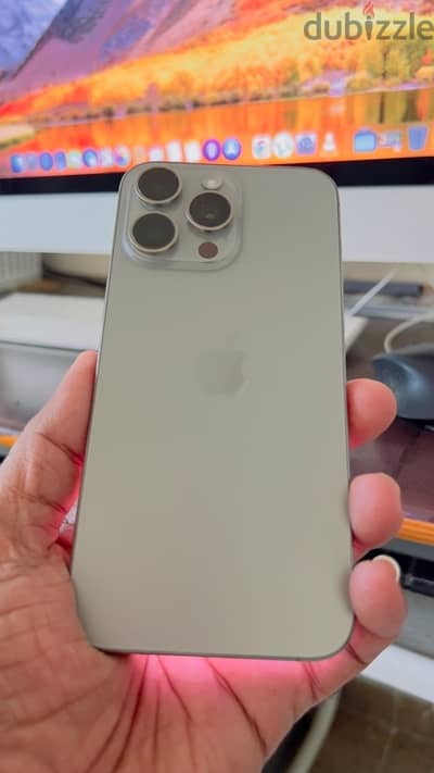 iphone 15 pro max 1Tb natural titanium